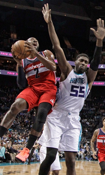 Wall scores 24, leads Wizards past Hornets 109-99 (Jan 23, 2017)